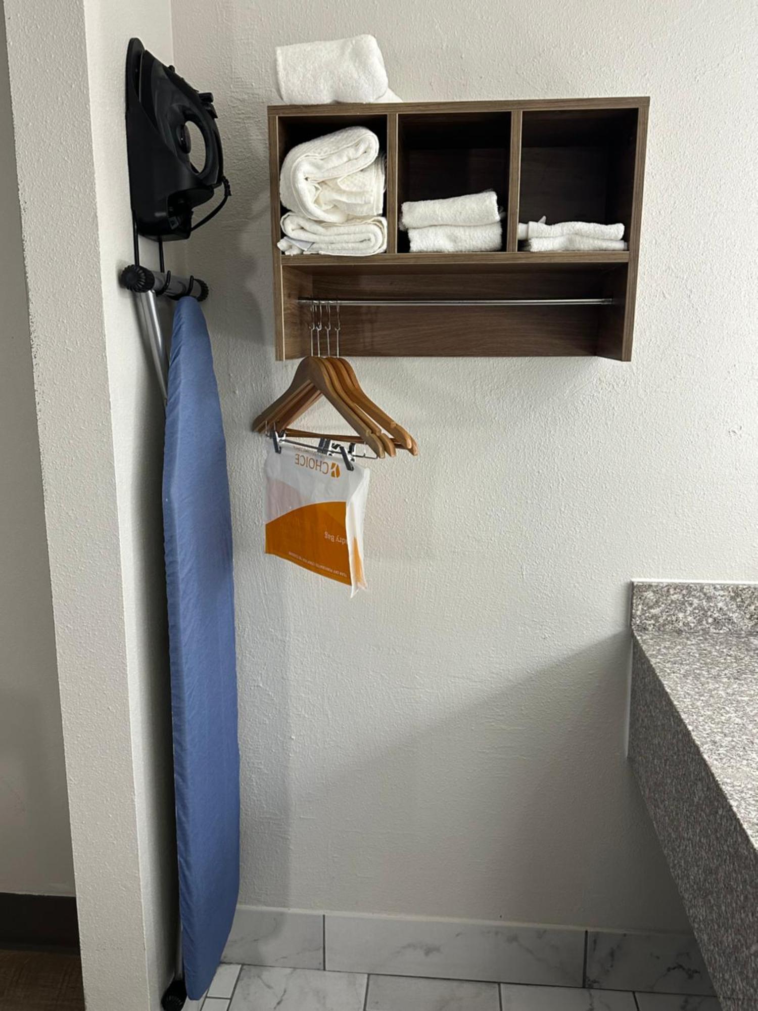 Quality Inn Монро Экстерьер фото