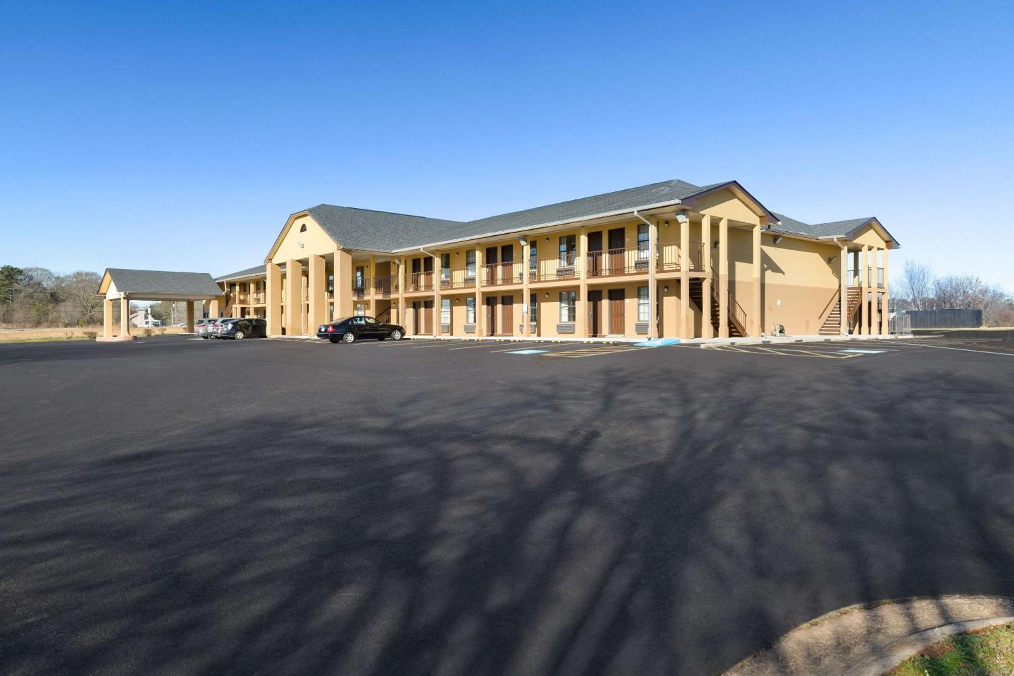 Quality Inn Монро Экстерьер фото